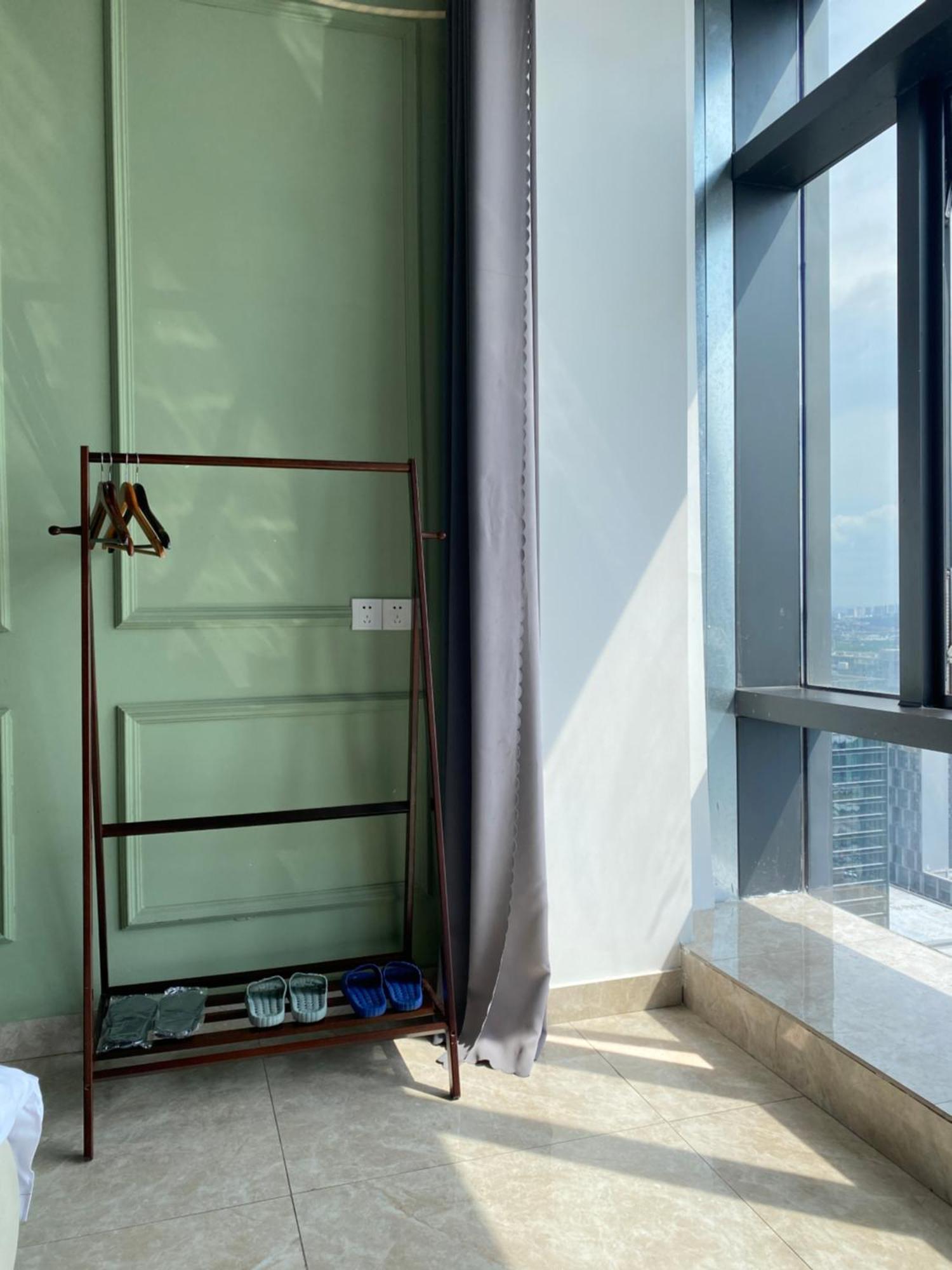 April Fair Duplex Apartment Guangzhou South Railway Station Ao Yuan Yue Shi Dai Branch Eksteriør billede